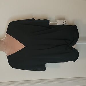 Worthington, NEW with Tags, Size XL Black Twist Front Blouse. V-Neck w/Snap